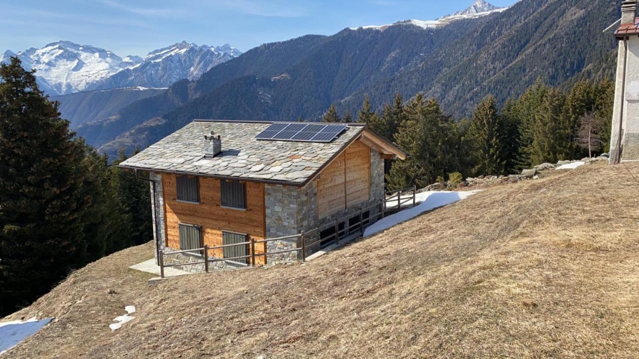 Appartement Chalet Baita Delle Favole Di Rosarita à Berbenno di Valtellina Extérieur photo